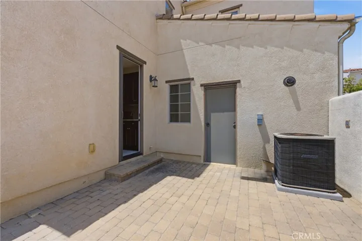11501 Cararra, Porter Ranch, California 91326