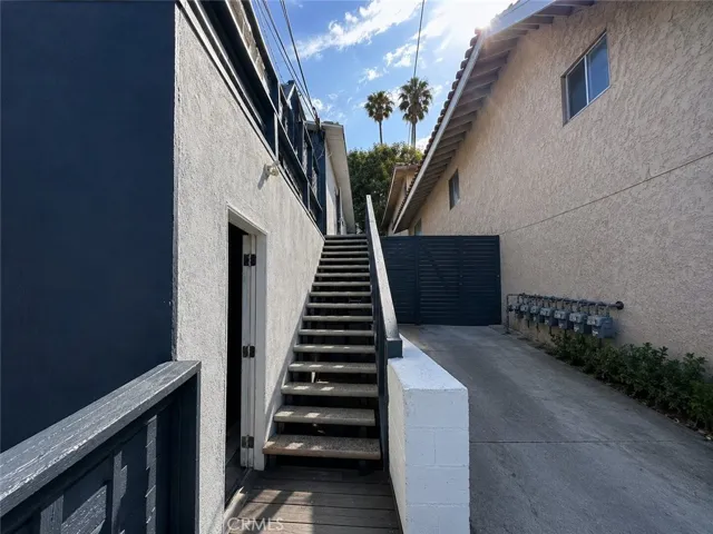 Stairs to units C and D