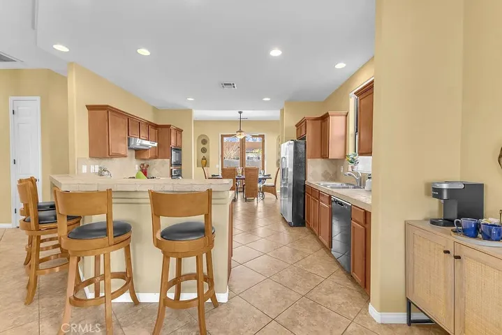 Kitchen & Bartop