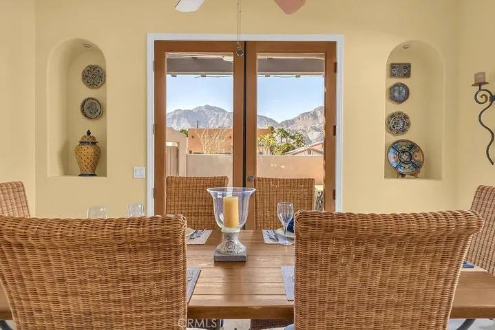 Dining Room to Front Yard