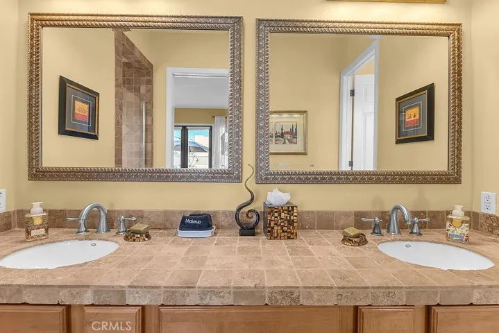 Primary Ensuite Bathroom Vanity