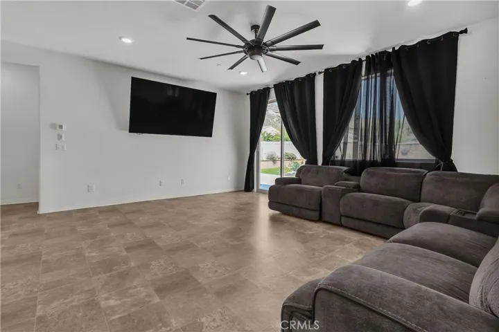 3140 Winter Park, Jurupa Valley, California 92509