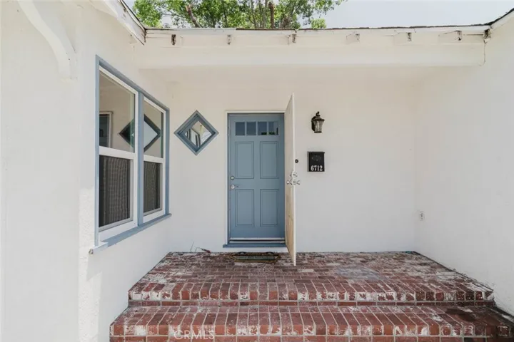 6712 Belmar Avenue, Reseda, California 91335
