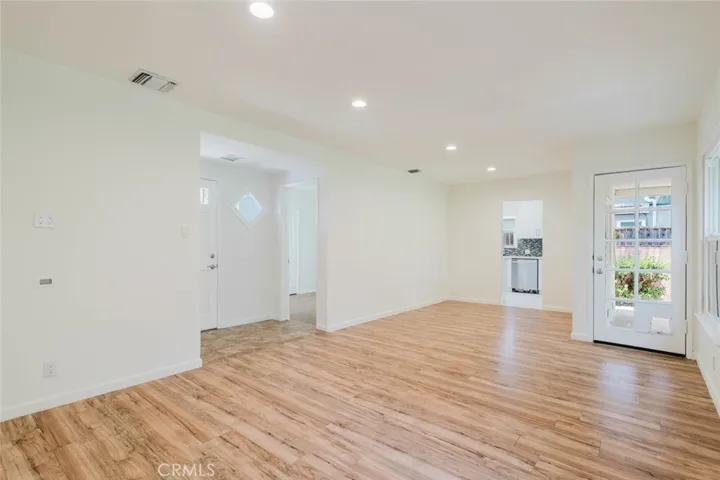 6712 Belmar Avenue, Reseda, California 91335
