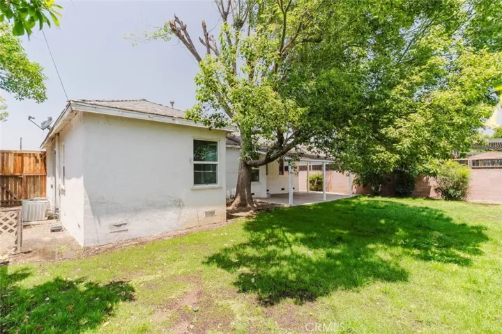 6712 Belmar Avenue, Reseda, California 91335