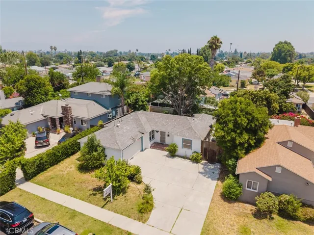 6712 Belmar Avenue, Reseda, California 91335