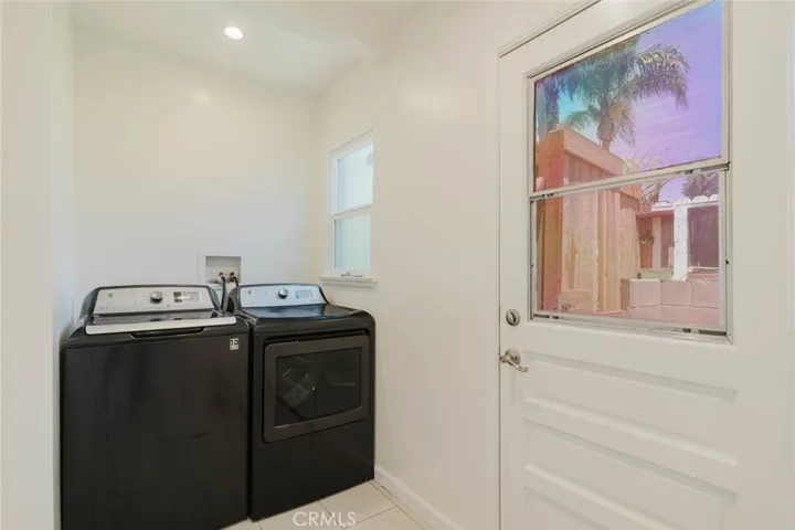 6712 Belmar Avenue, Reseda, California 91335