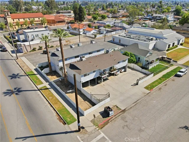 1401 Baker, Bakersfield, California 93305