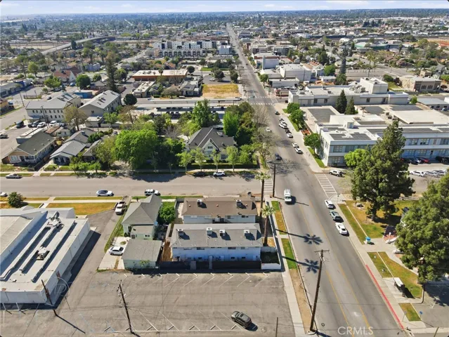 1401 Baker, Bakersfield, California 93305