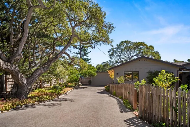 1034 Matador Road, Pebble Beach, California 93953