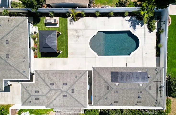 11831 Pomering B, Downey, California 90241