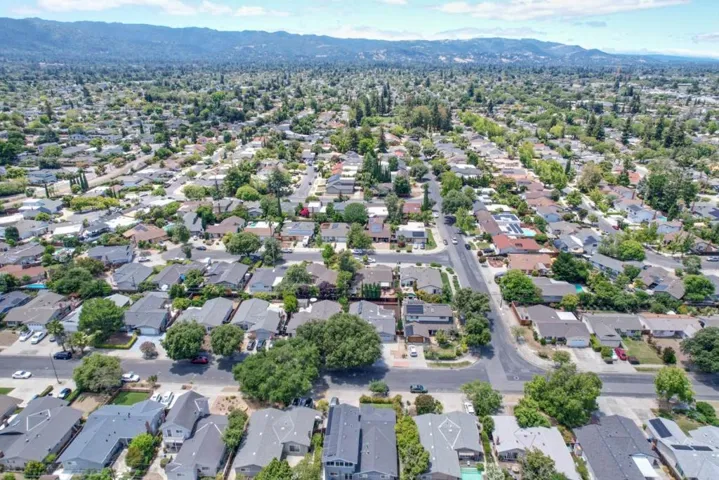2293 Middletown Drive, Campbell, California 95008
