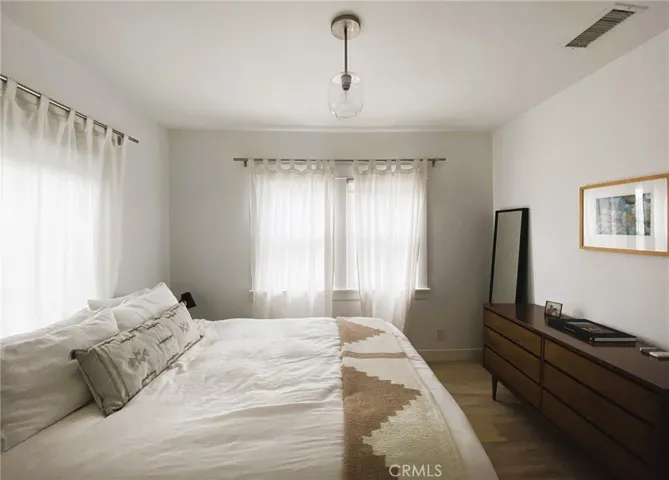 124 W Sycamore Avenue, El Segundo, California 90245