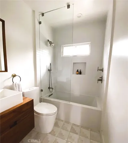 124 W Sycamore Avenue, El Segundo, California 90245
