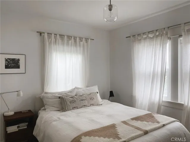 124 W Sycamore Avenue, El Segundo, California 90245