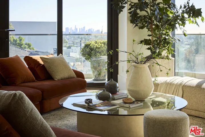 8420 W Sunset Boulevard 601, West Hollywood, California 90069