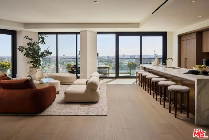 8420 W Sunset Boulevard 601, West Hollywood, California 90069
