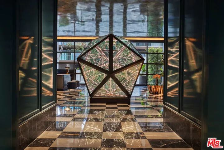 8420 W Sunset Boulevard 601, West Hollywood, California 90069