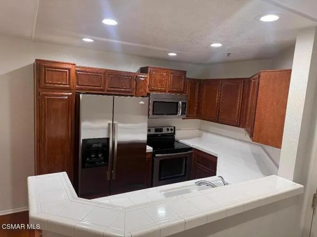 Kitchen 1-2