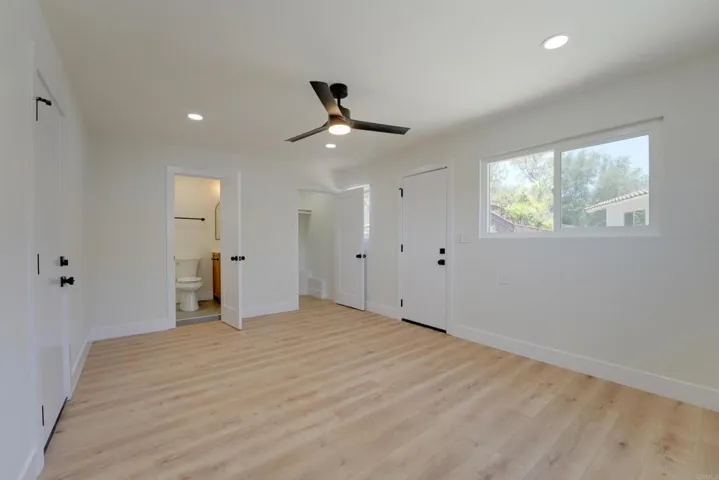 10236 Lake Meadow Lane, Escondido, California 92026