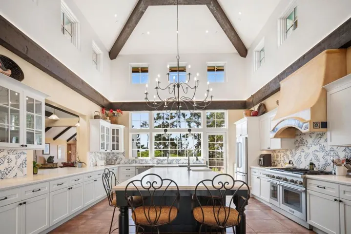 1031 The Old Drive Drive, Pebble Beach, California 93953