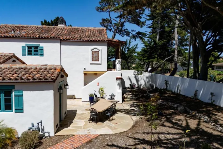 1031 The Old Drive Drive, Pebble Beach, California 93953