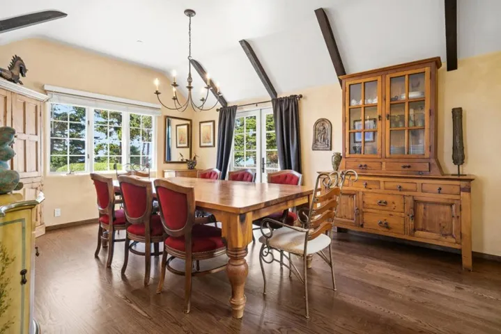 1031 The Old Drive Drive, Pebble Beach, California 93953
