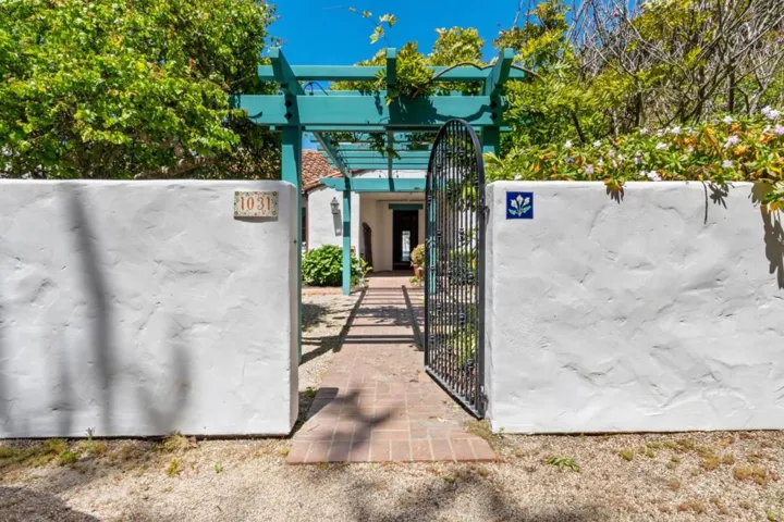 1031 The Old Drive Drive, Pebble Beach, California 93953