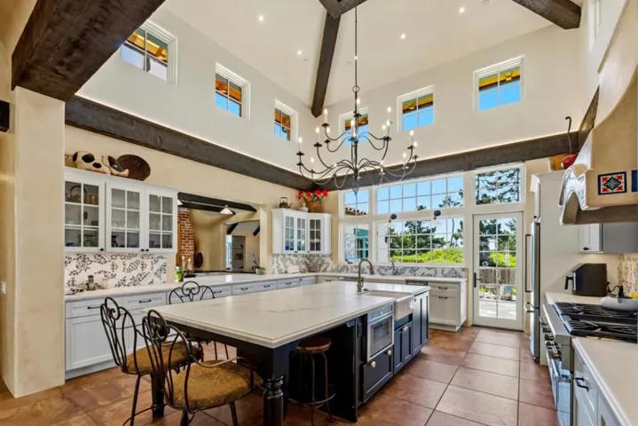 1031 The Old Drive Drive, Pebble Beach, California 93953