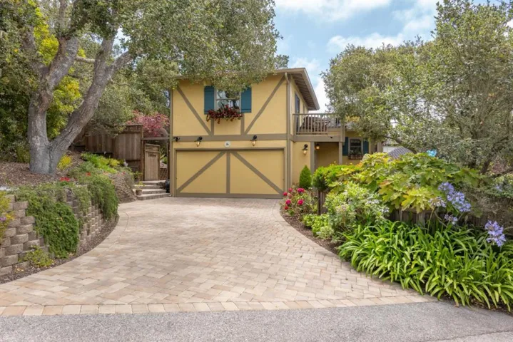 0 Lobos Se Corner Valley Way, Carmel, California 93921
