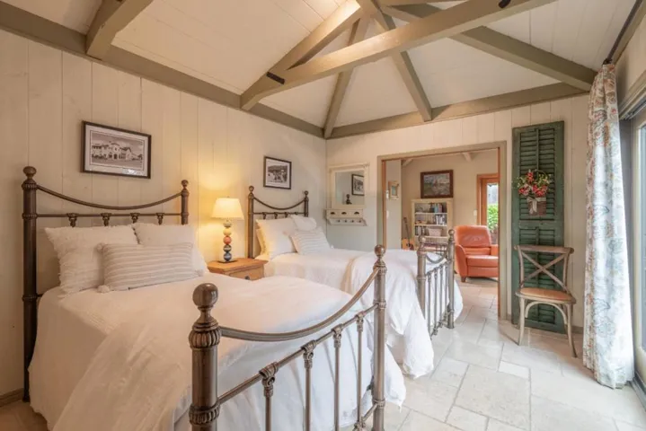 0 Lobos Se Corner Valley Way, Carmel, California 93921