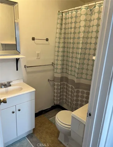 1456 Cameron 1-4, Merced, California 95340