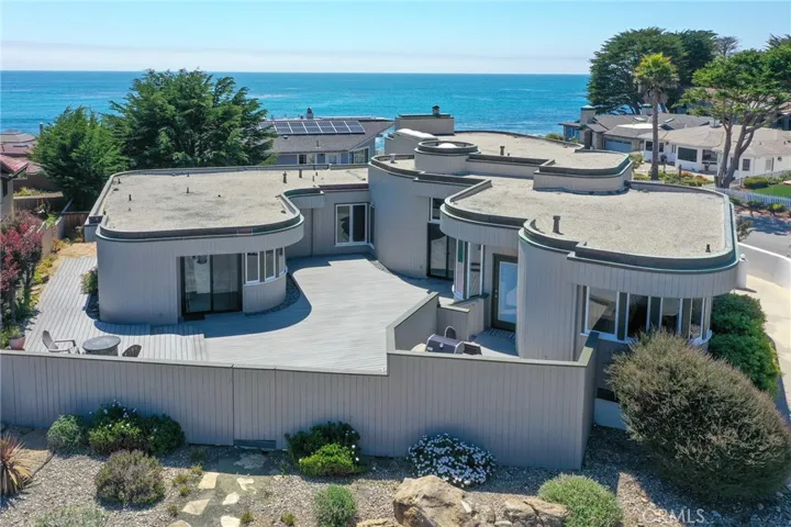 4925 Windsor Boulevard, Cambria, California 93428