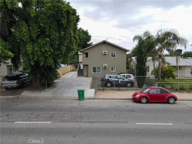 2207 River, Bakersfield, California 93305