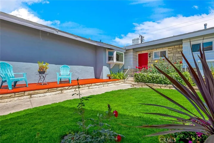 2137 W Cris Avenue W, Anaheim, California 92804