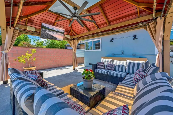 2137 W Cris Avenue W, Anaheim, California 92804