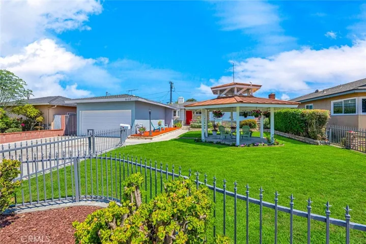 2137 W Cris Avenue W, Anaheim, California 92804
