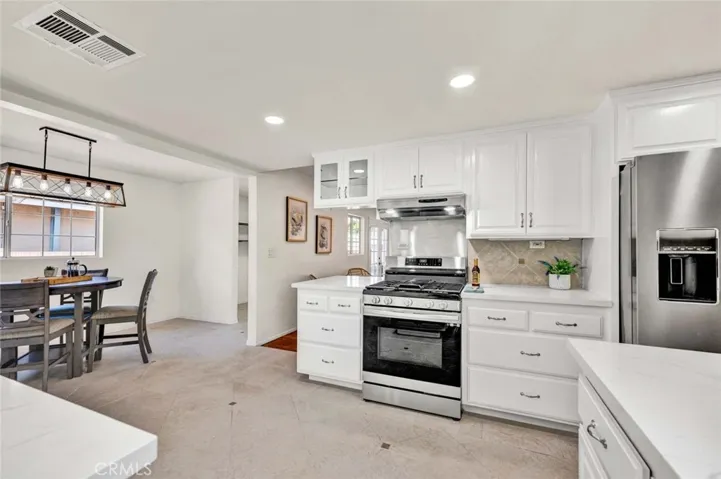 2137 W Cris Avenue W, Anaheim, California 92804