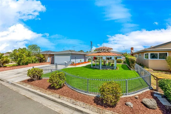 2137 W Cris Avenue W, Anaheim, California 92804