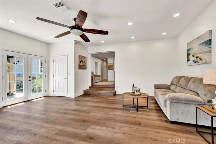 2137 W Cris Avenue W, Anaheim, California 92804