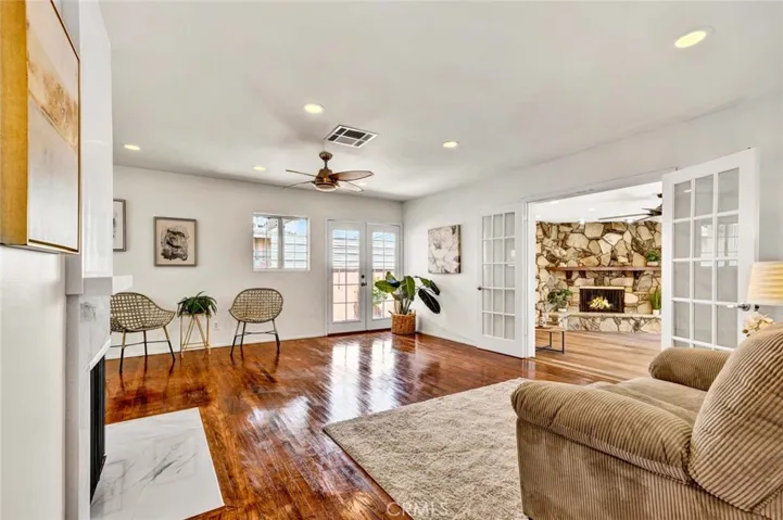 2137 W Cris Avenue W, Anaheim, California 92804