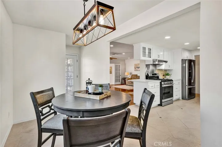 2137 W Cris Avenue W, Anaheim, California 92804
