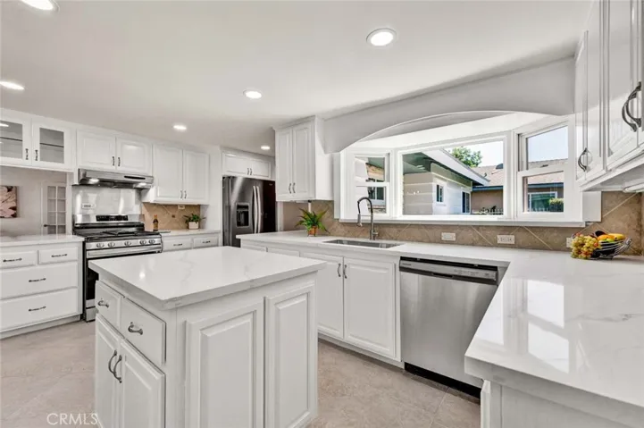 2137 W Cris Avenue W, Anaheim, California 92804