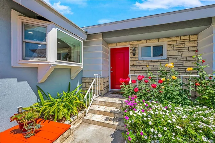 2137 W Cris Avenue W, Anaheim, California 92804
