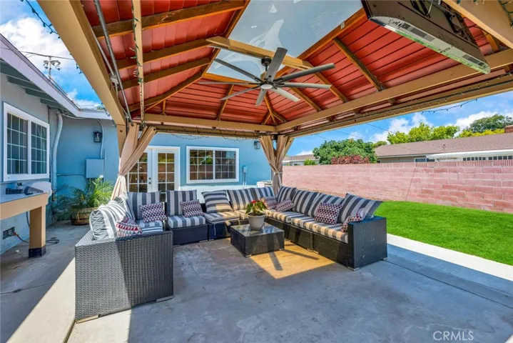 2137 W Cris Avenue W, Anaheim, California 92804