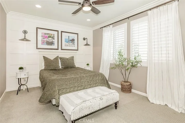 7049 N Cedar Hill, Fresno, California 93722