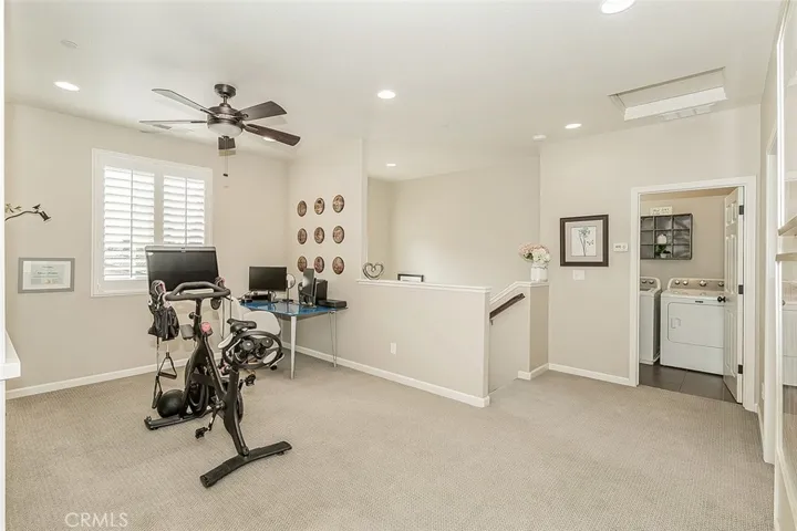 7049 N Cedar Hill, Fresno, California 93722