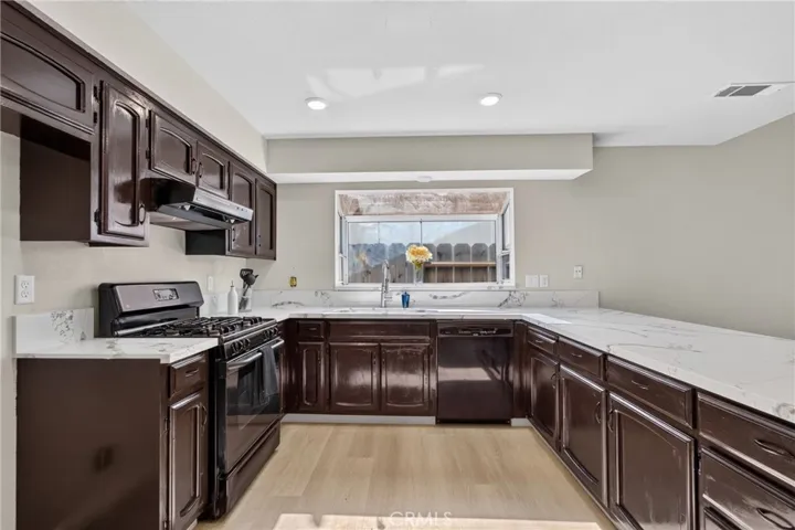 2731 Yosemite Court, Atwater, California 95301