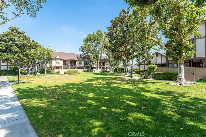 444 S Tustin K3, Orange, California 92866