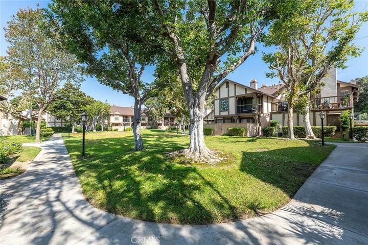 444 S Tustin K3, Orange, California 92866